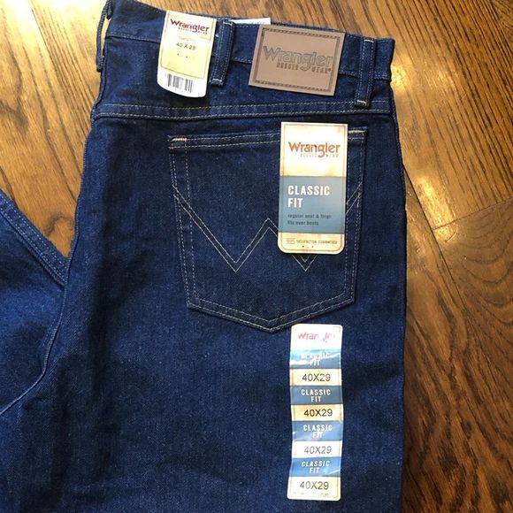 WRANGLER Men’s Relaxed Seat & Thigh Flex Fit Straight Leg Denim Jeans 40x29 NWT - Picture 4 of 9